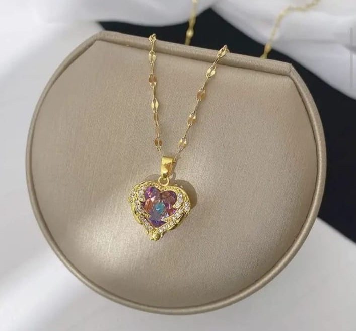 Golden Heart Pendant Necklace